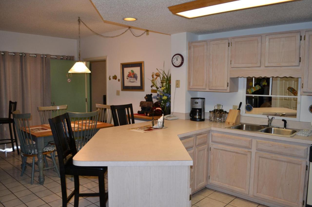 River Place Condos #410 3Bd Pigeon Forge Exterior photo